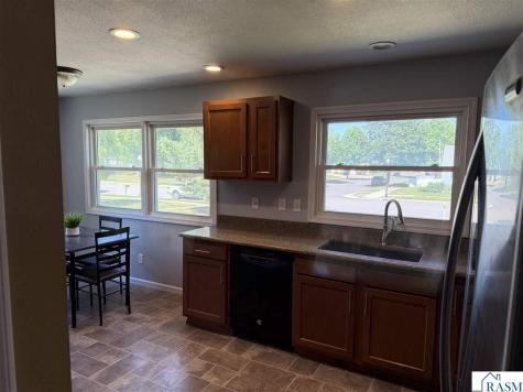 1104 S Payne Street New Ulm MN 56073
