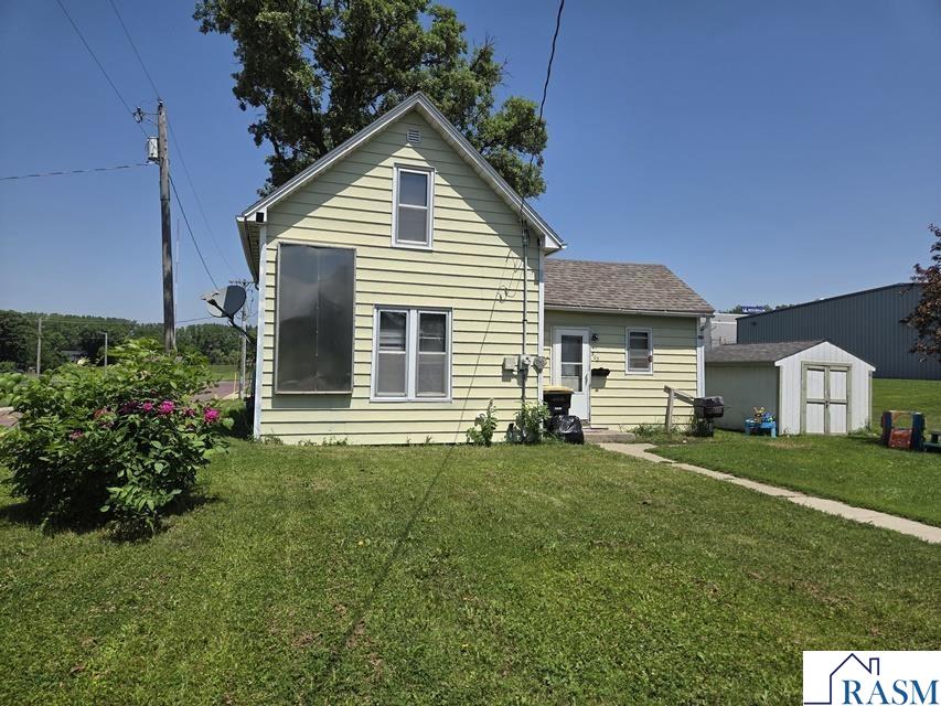 803 E 3rd Street Blue Earth MN 56013