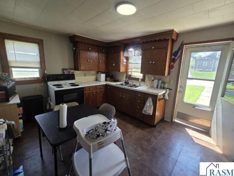 803 E 3rd Street Blue Earth MN 56013