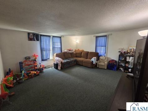 803 E 3rd Street Blue Earth MN 56013