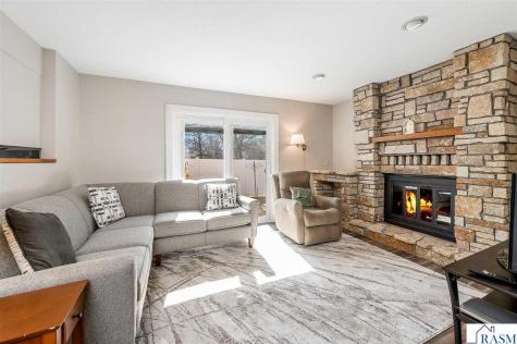 1805 Marie Lane North Mankato MN 56003