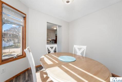 1805 Marie Lane North Mankato MN 56003