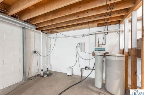 1805 Marie Lane North Mankato MN 56003