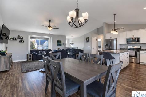 233 Oak Drive Eagle Lake MN 56024