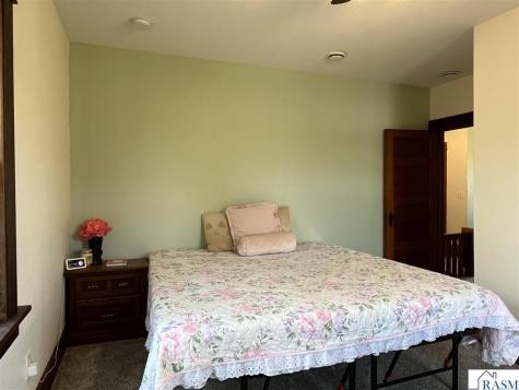 204 8th Avenue North St. James MN 56081