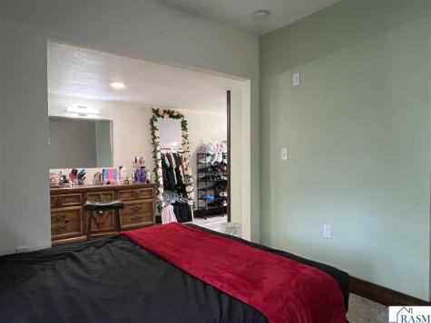 204 8th Avenue North St. James MN 56081