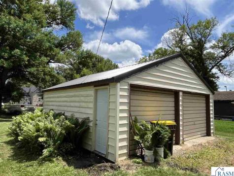 105 S 2nd Street Odin MN 56160