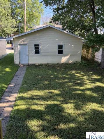 110 Van Brunt Street Mankato MN 56001