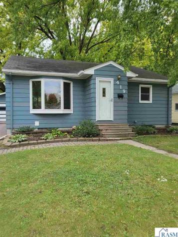419 Mckinley Avenue North Mankato MN 56003