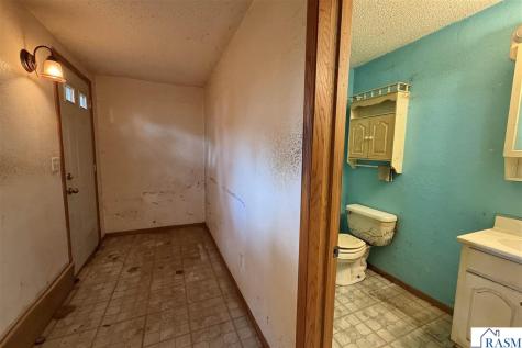 618 W 3rd Street Mankato MN 56001