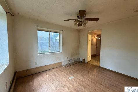 618 W 3rd Street Mankato MN 56001
