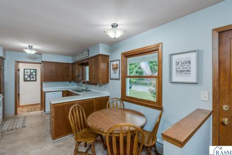 828 Lower Johnson Circle St. Peter MN 56082