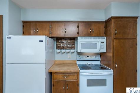 828 Lower Johnson Circle St. Peter MN 56082