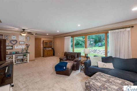 828 Lower Johnson Circle St. Peter MN 56082