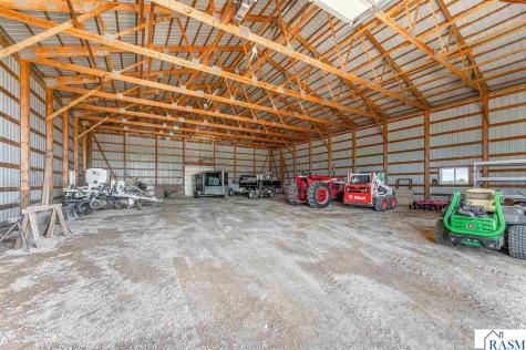 14317 County Road 114 Hanska MN 56041