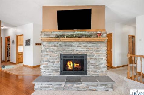 14317 County Road 114 Hanska MN 56041