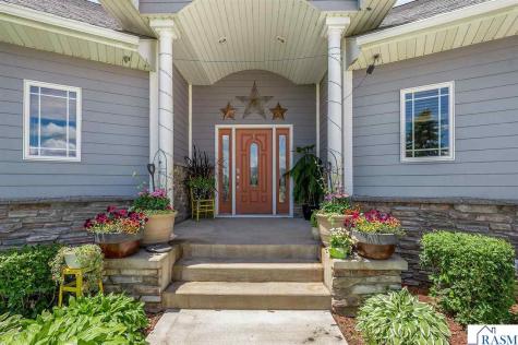 14317 County Road 114 Hanska MN 56041