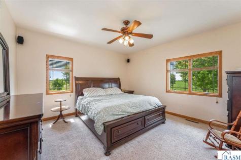 14317 County Road 114 Hanska MN 56041