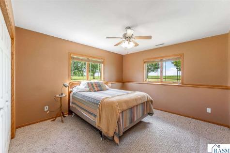 14317 County Road 114 Hanska MN 56041