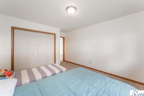 14317 County Road 114 Hanska MN 56041