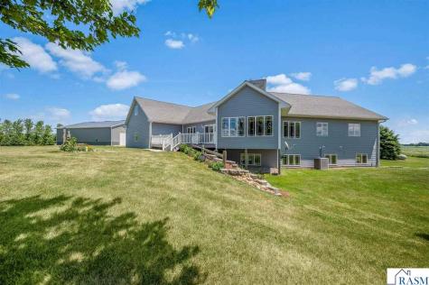 14317 County Road 114 Hanska MN 56041
