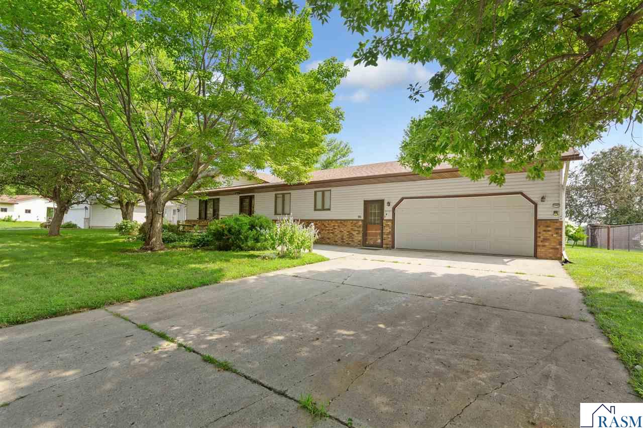 556 Karmil Place Gaylord MN 55334