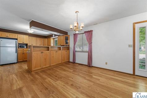 556 Karmil Place Gaylord MN 55334