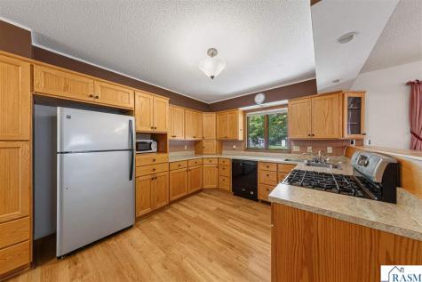 556 Karmil Place Gaylord MN 55334