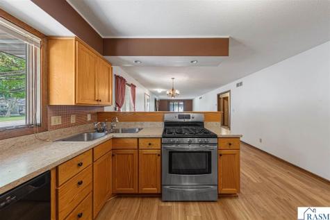 556 Karmil Place Gaylord MN 55334