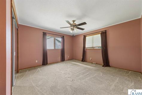 556 Karmil Place Gaylord MN 55334