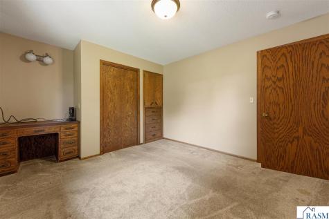 556 Karmil Place Gaylord MN 55334