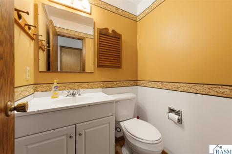 556 Karmil Place Gaylord MN 55334