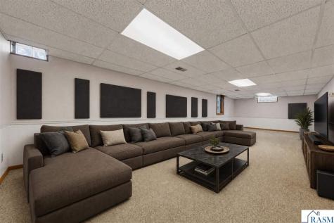 556 Karmil Place Gaylord MN 55334