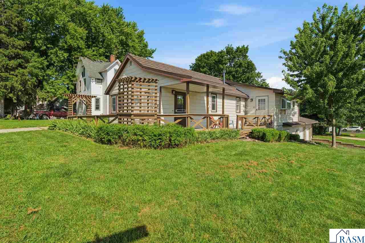 408 E 1st Street Janesville MN 56048