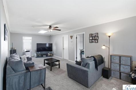 408 E 1st Street Janesville MN 56048