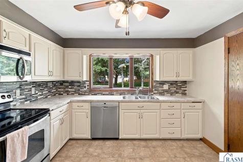236 Terrace Drive Mankato MN 56001