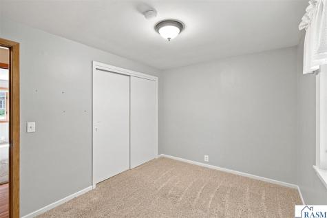 236 Terrace Drive Mankato MN 56001