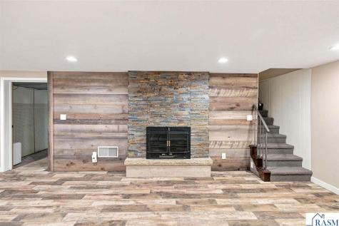 236 Terrace Drive Mankato MN 56001