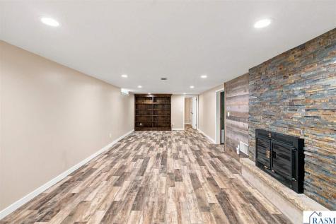 236 Terrace Drive Mankato MN 56001