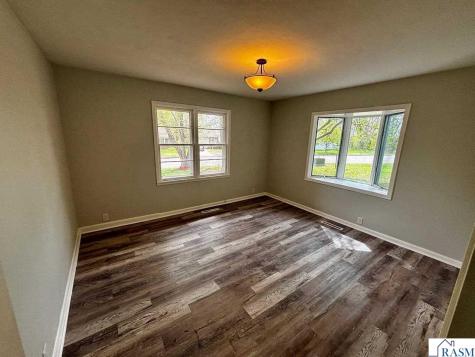 532 Capitol Drive St. Peter MN 56082
