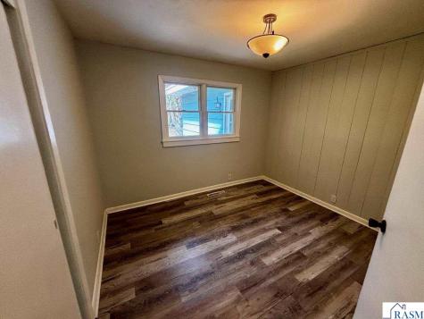 532 Capitol Drive St. Peter MN 56082