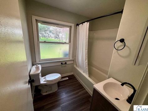 532 Capitol Drive St. Peter MN 56082