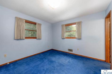 1833 Crestview Drive New Ulm MN 56073