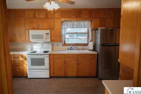 227 E 9th Street Blue Earth MN 56013