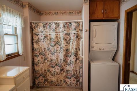 227 E 9th Street Blue Earth MN 56013