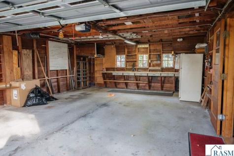 227 E 9th Street Blue Earth MN 56013