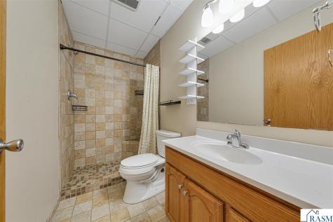 124 Gambrelle Court Mankato MN 56001