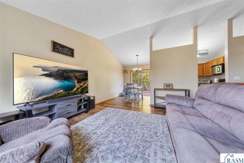 124 Gambrelle Court Mankato MN 56001