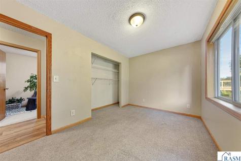 124 Gambrelle Court Mankato MN 56001