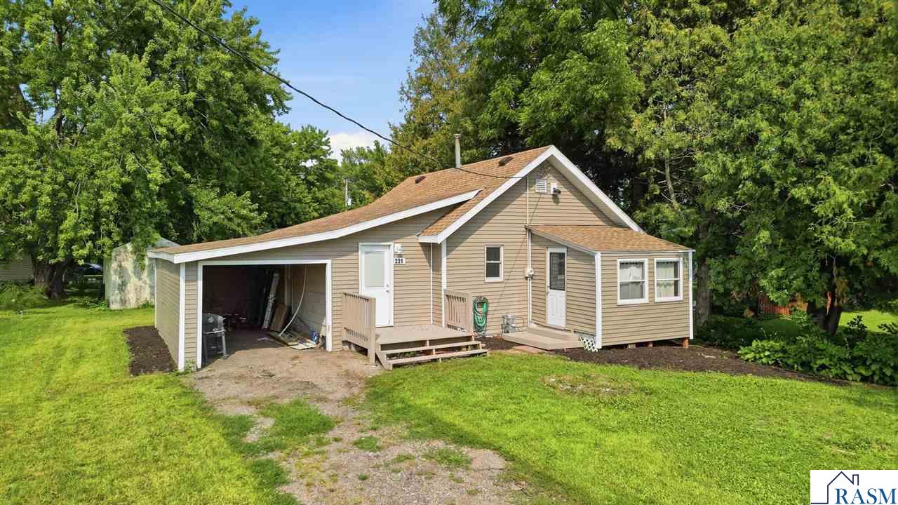 221 W Main Street St. Clair MN 56080